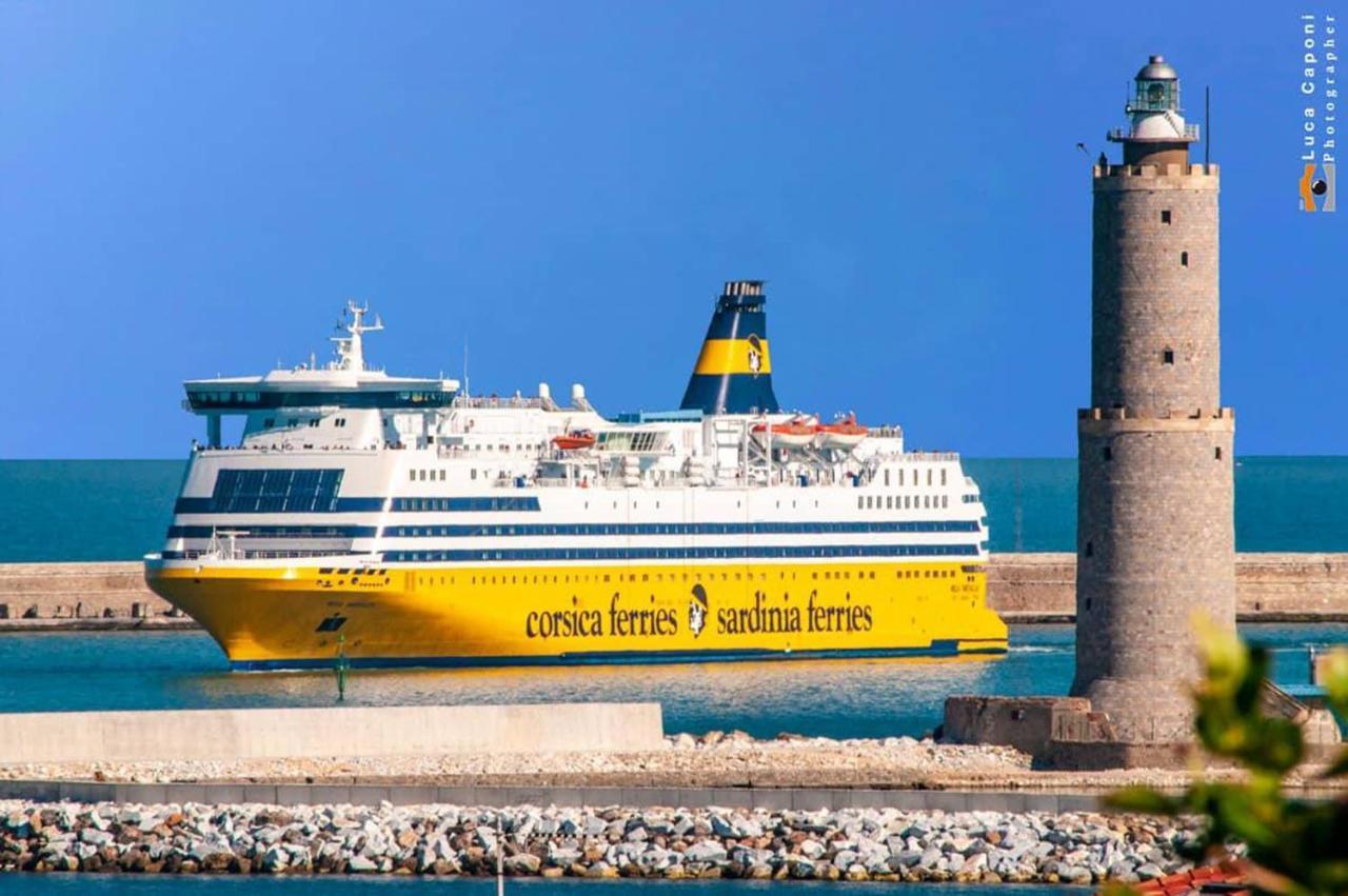شقة ليفورنو  في Casa Il Girasole المظهر الخارجي الصورة